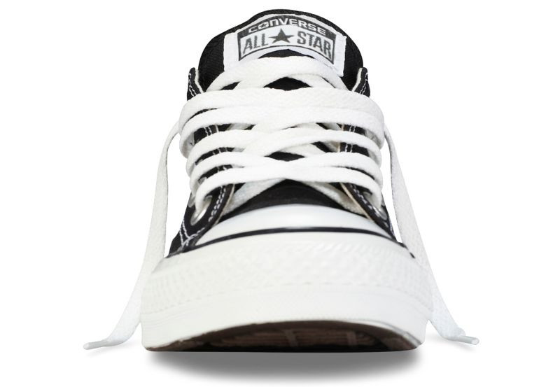 chuck taylor 2 low