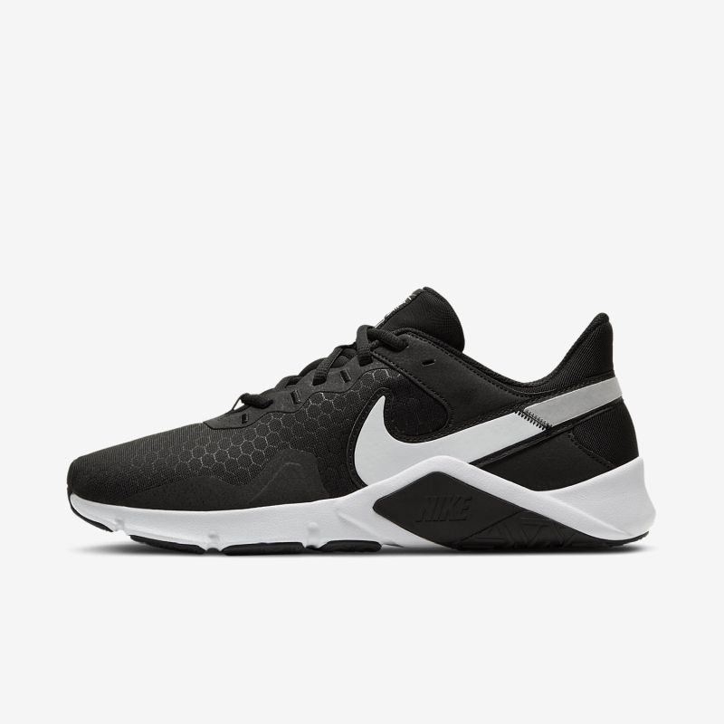 nike nike legend essential