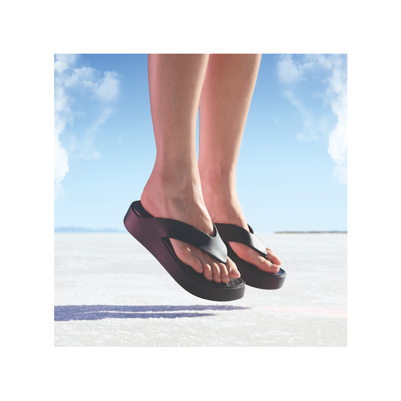 CROCS™ GETAWAY PLATFORM FLIP