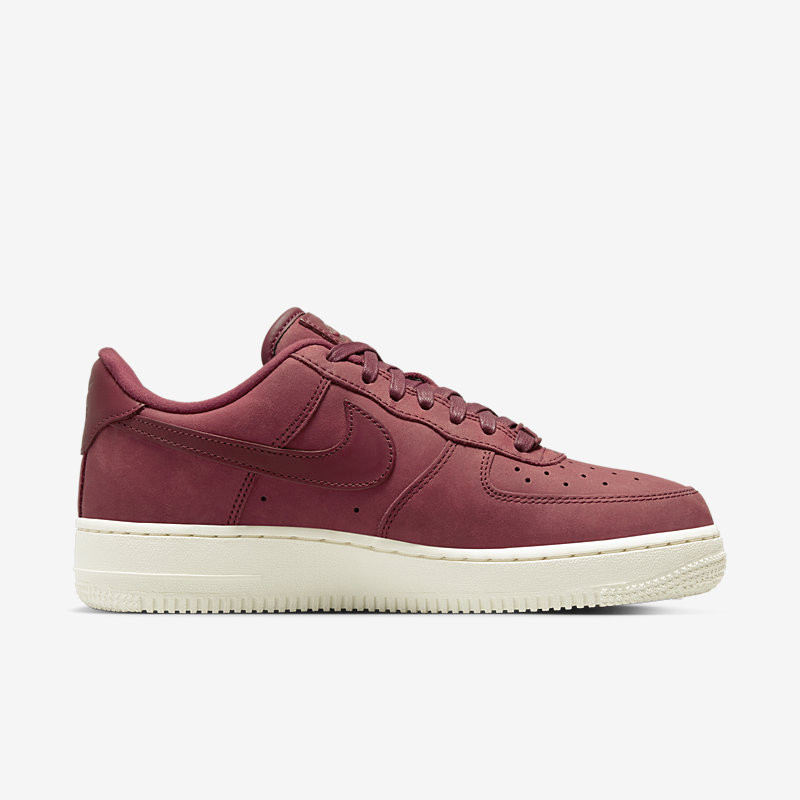 NIKE WMNS AIR FORCE 1 PREMIUM MF | SPORTGURU.EU